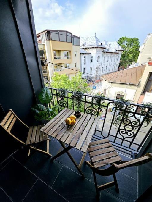 Cozy & Comfortable Apartment, Cismigiu Park - Pop7 Apartment *